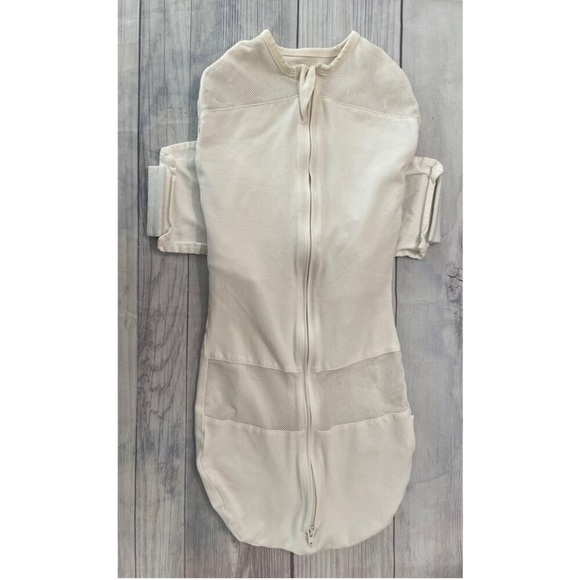 Happiest Baby SNOO Baby Sleep Swaddle, Size Large, 18-26 pounds - Picture 5 of 5